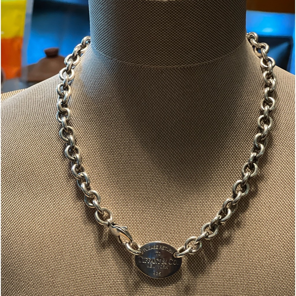 SALE, SALE!! TIFFANY OVAL TAG NECKLACE